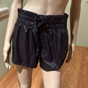 Zella Black With White Side Stripes Nylon Shorts With Back Zipper Pockets Size M